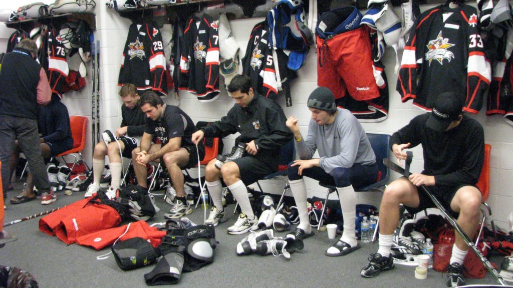 Joueurs de la team Canada se préaparant avant le AHL All Star Classic 2010