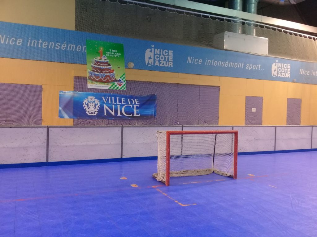 La patinoire de roller-hockey de Nice